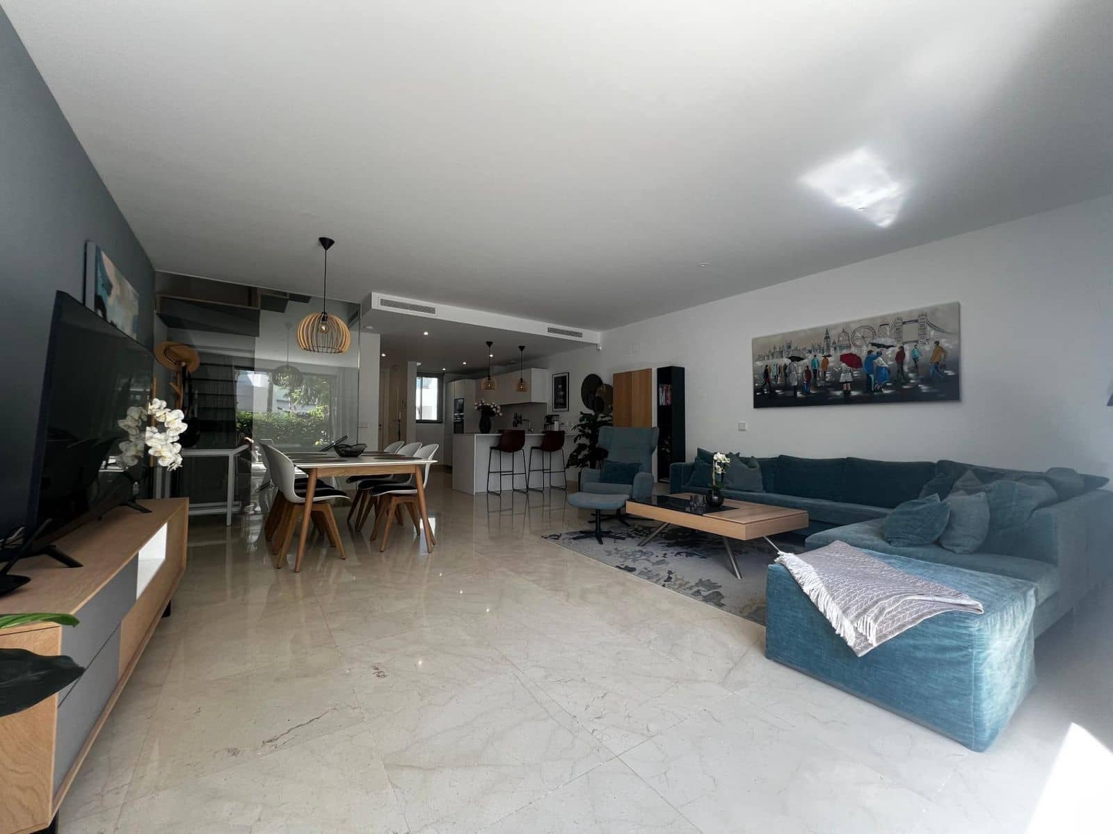 4 bedroom Apartment for sale in La Cala de Mijas - € 1,250,000 (Ref: 10051419)