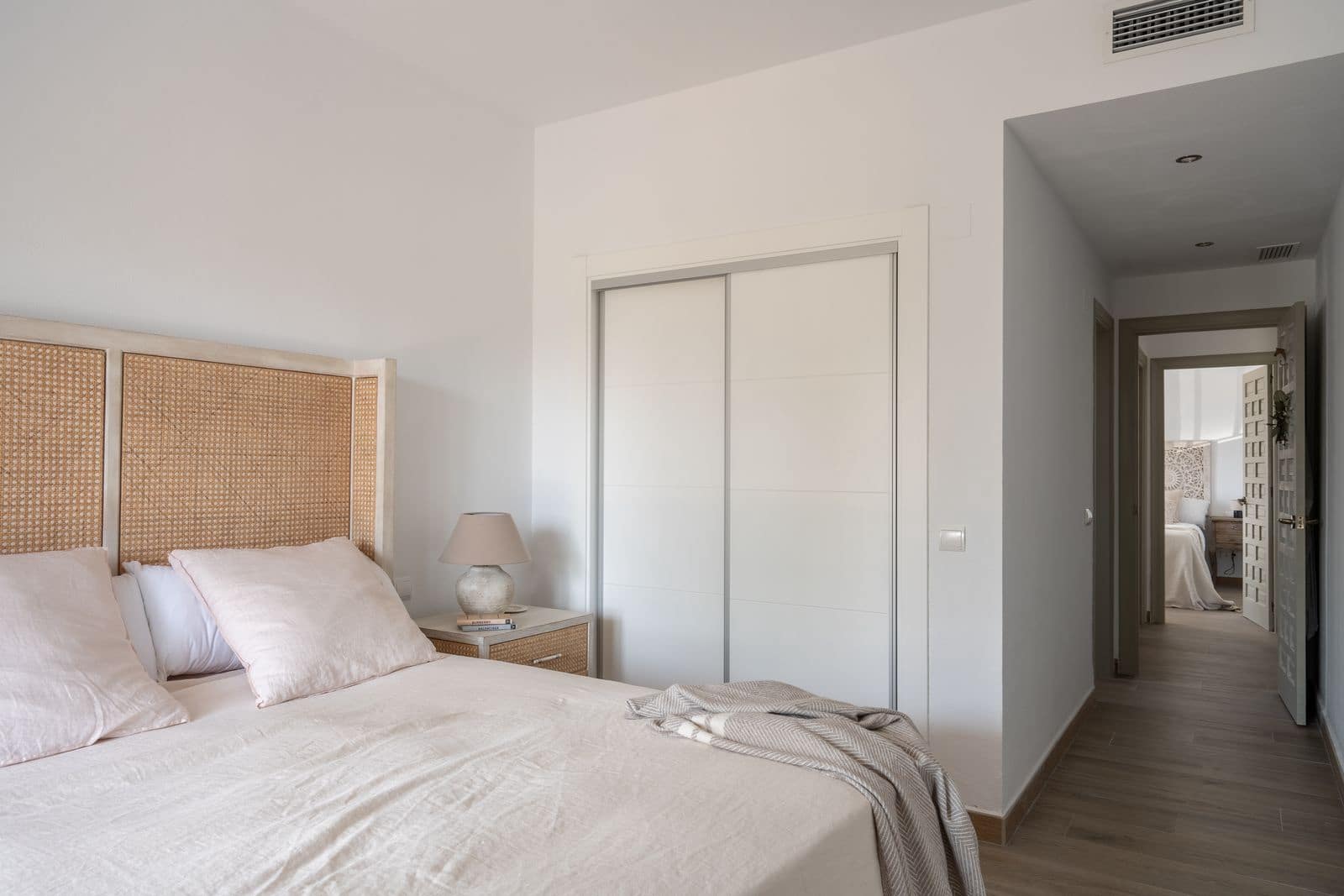 2 quarto Apartamento para venda em Nueva Andalucia - 695 000 € (Ref: 10051421)