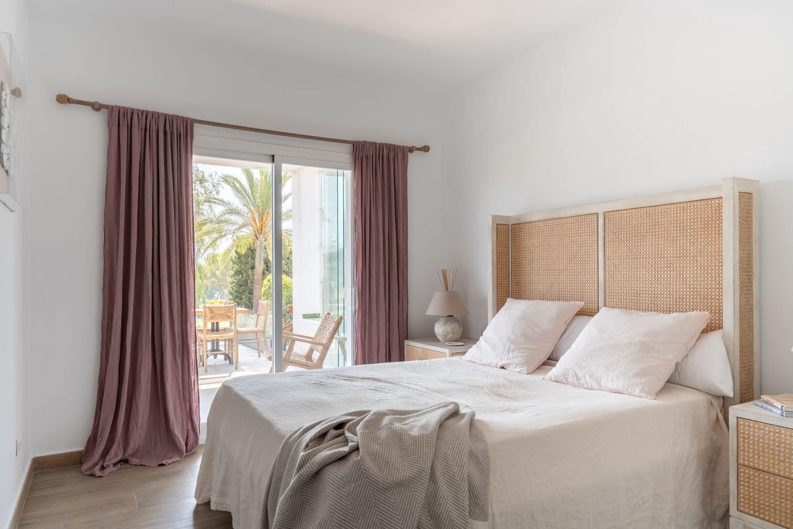 2 quarto Apartamento para venda em Nueva Andalucia - 695 000 € (Ref: 10051421)