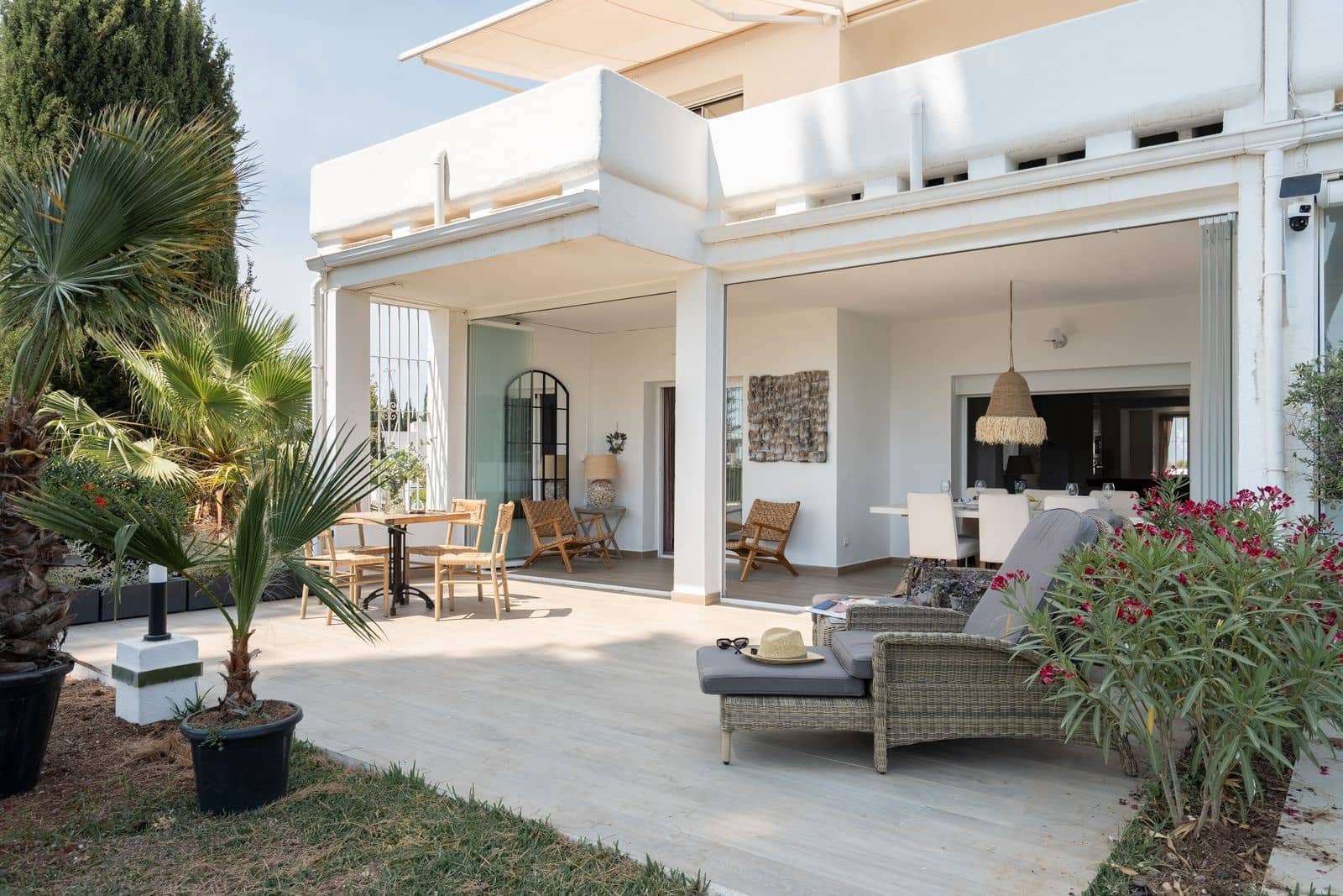 2 quarto Apartamento para venda em Nueva Andalucia - 695 000 € (Ref: 10051421)