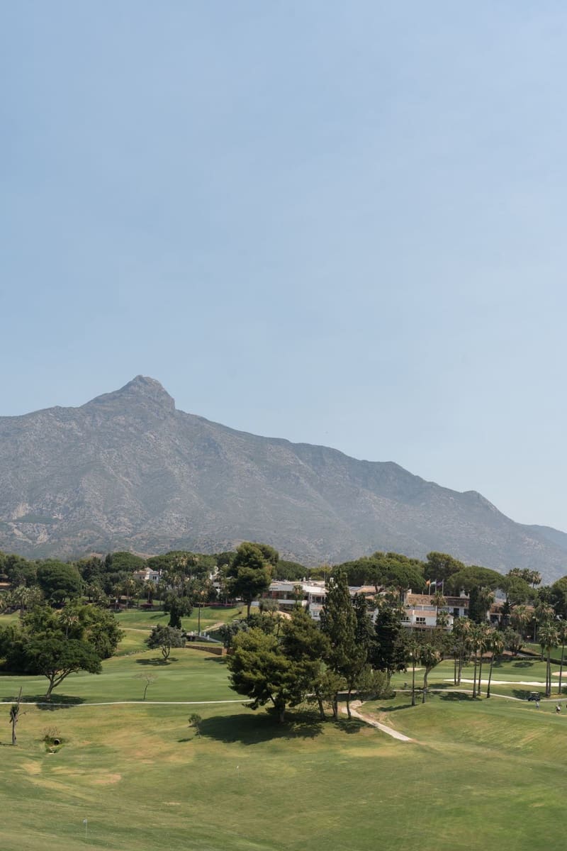 2 quarto Apartamento para venda em Nueva Andalucia - 695 000 € (Ref: 10051421)
