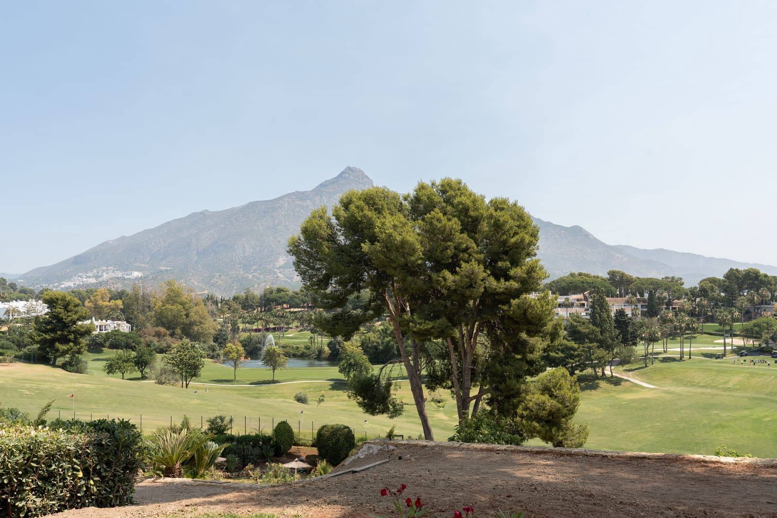 2 quarto Apartamento para venda em Nueva Andalucia - 695 000 € (Ref: 10051421)