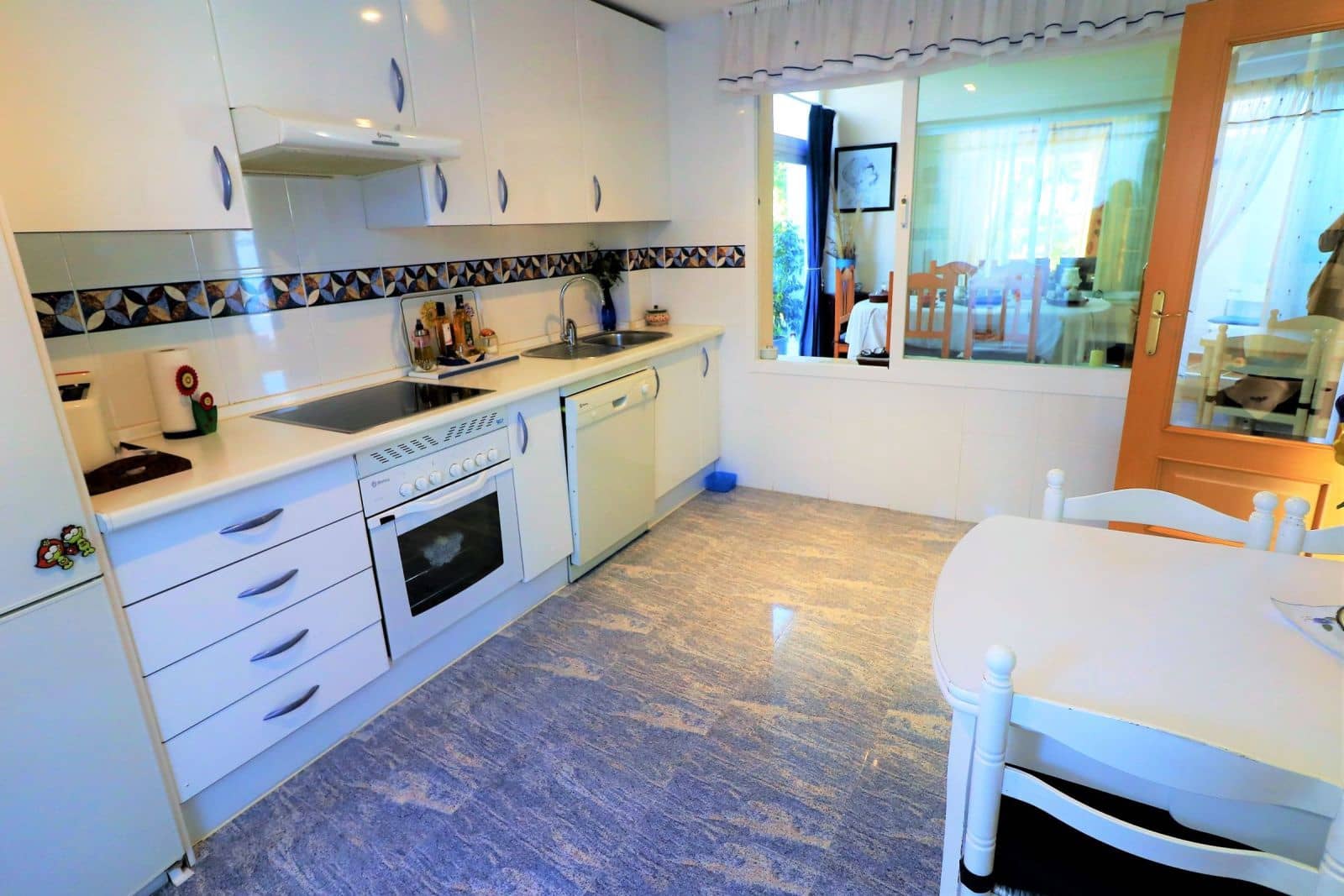 3 camera da letto Villetta Bifamiliare in vendita in Estepona - 580.000 € (Rif: 10051422)