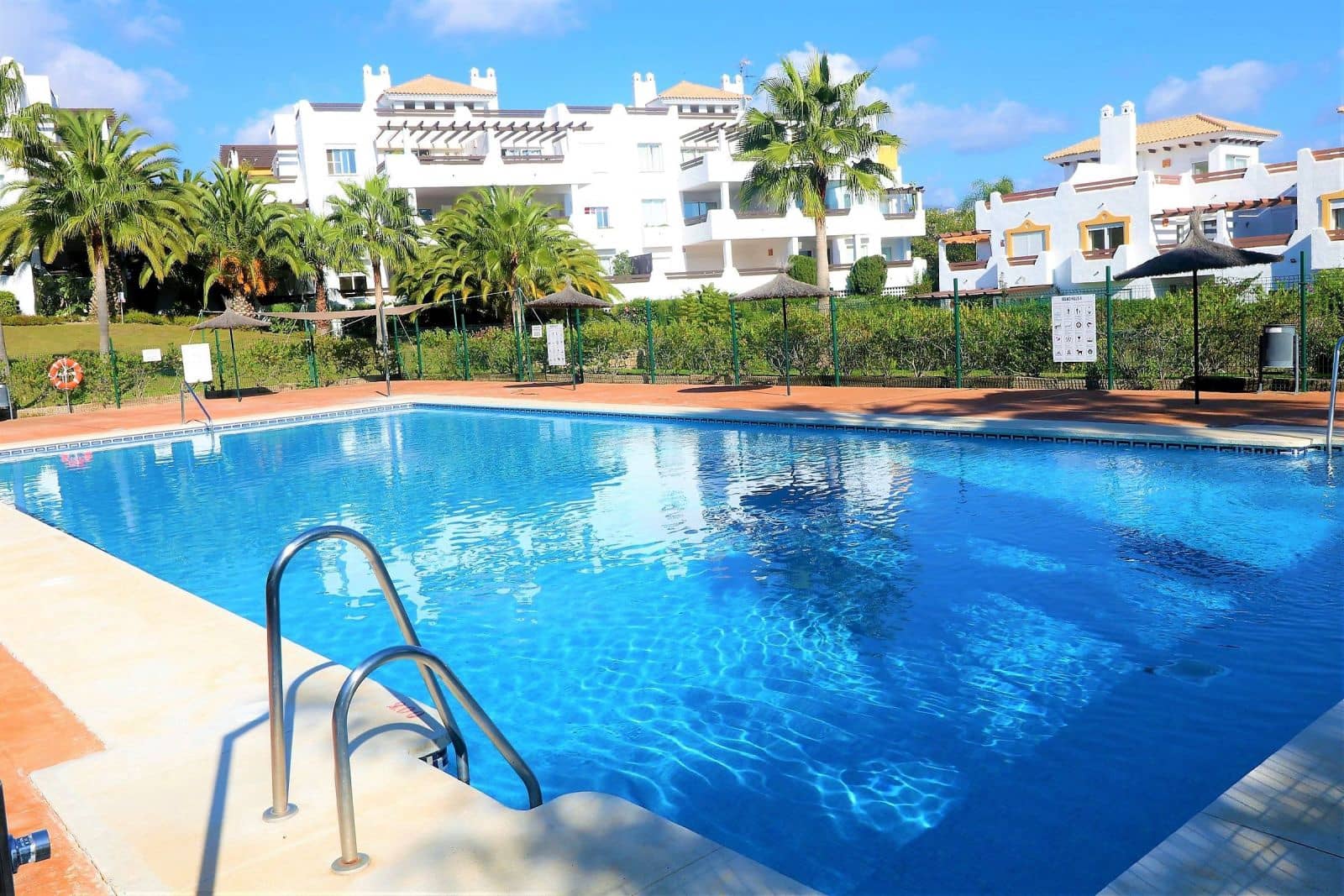 3 camera da letto Villetta Bifamiliare in vendita in Estepona - 580.000 € (Rif: 10051422)