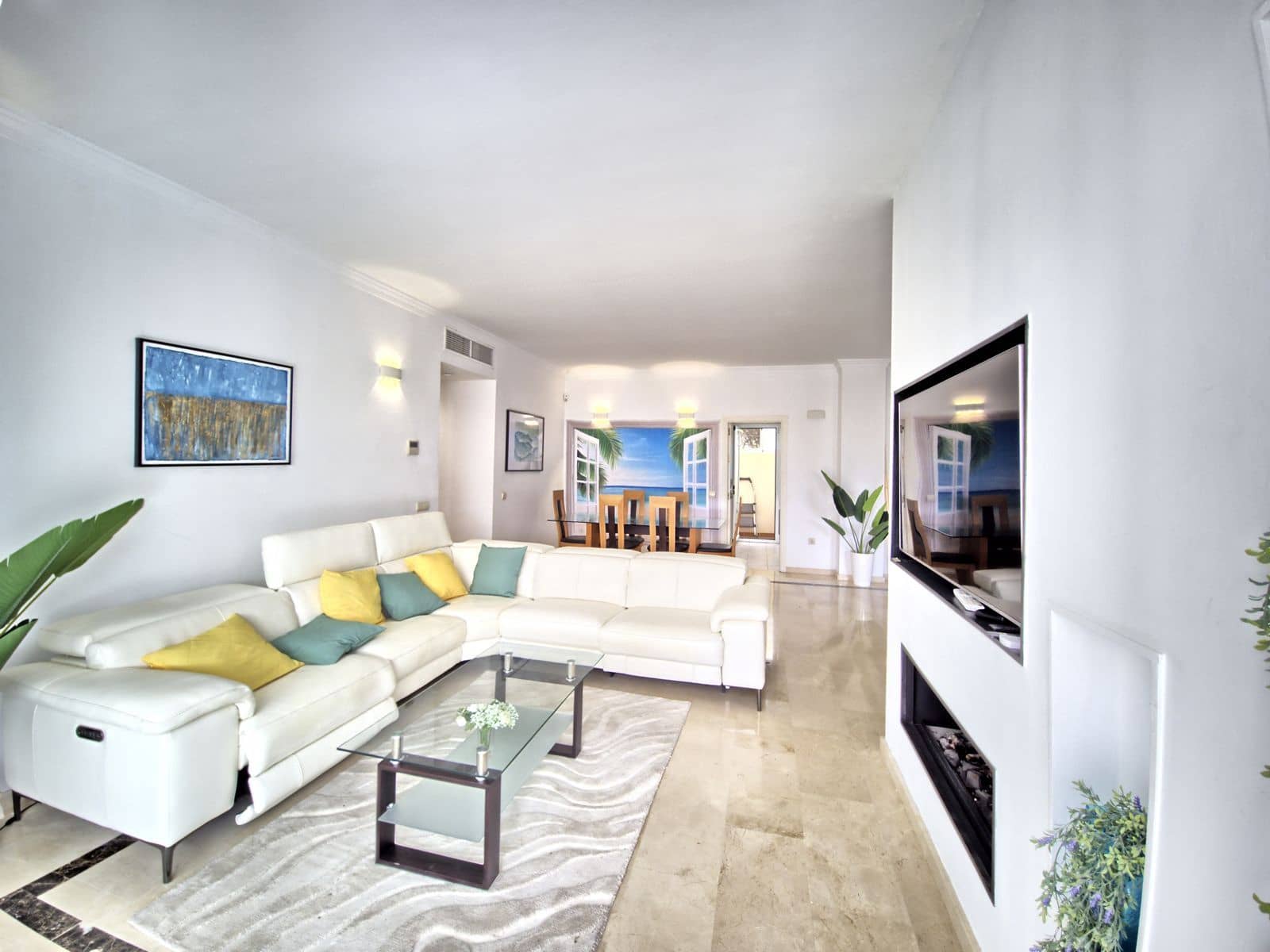 3 slaapkamer Appartement te koop in Cabopino - € 635.000 (Ref: 10051427)