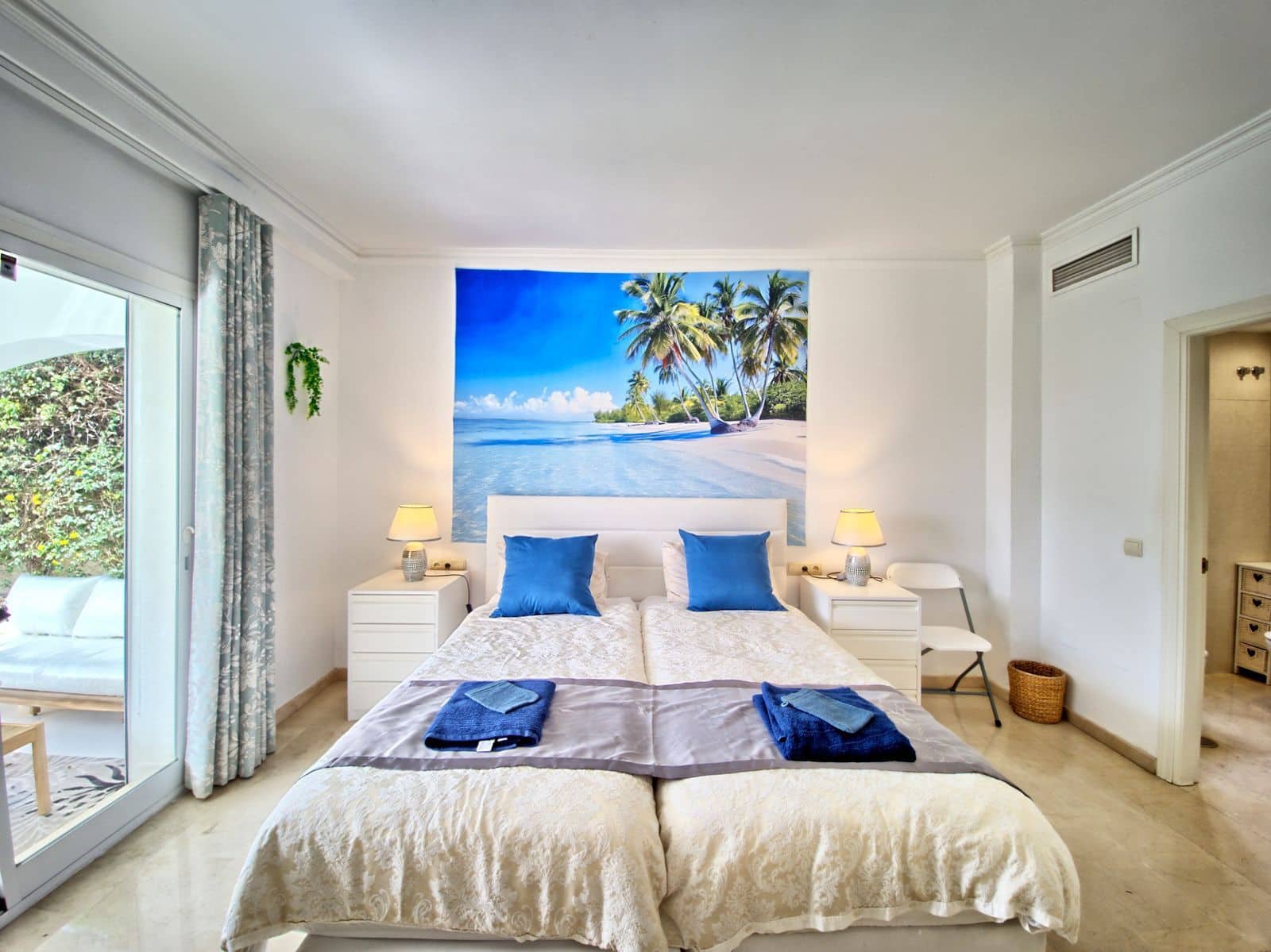 3 slaapkamer Appartement te koop in Cabopino - € 635.000 (Ref: 10051427)