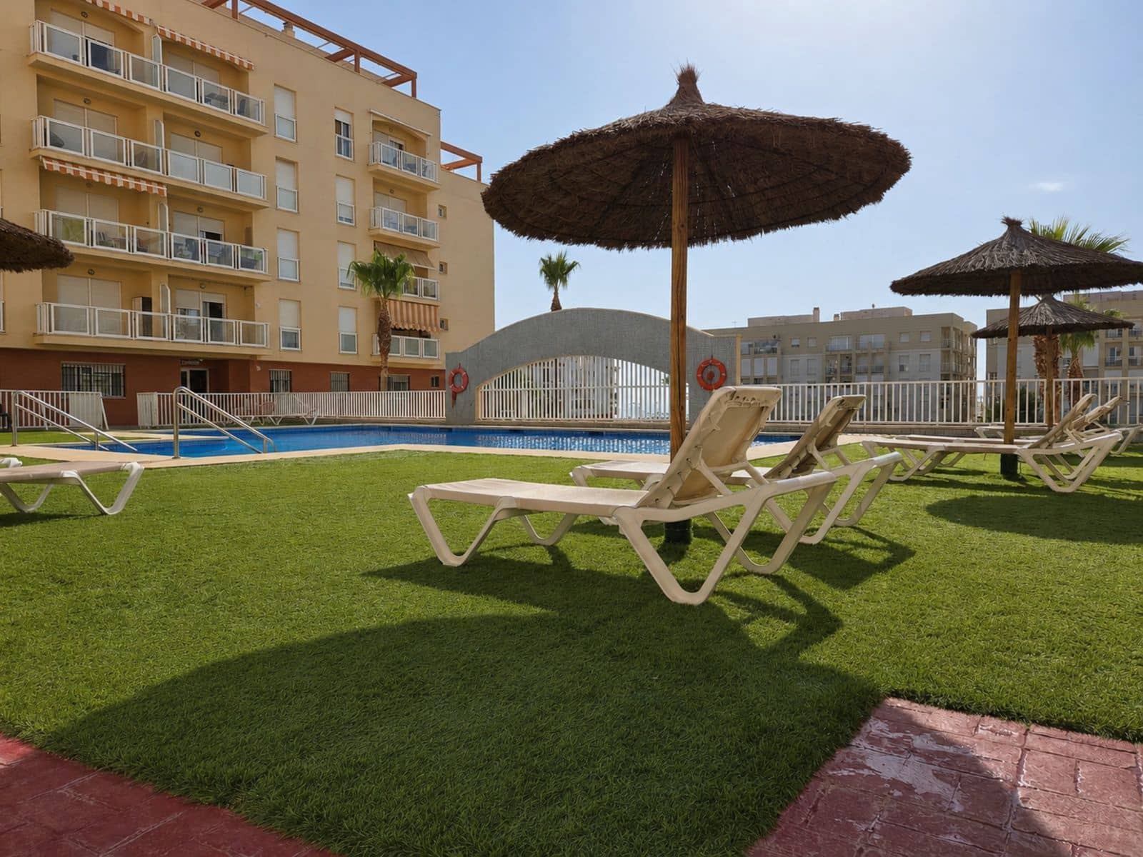 2 sovrum Lägenhet till salu i San Luis de Sabinillas - 299 000 € (Ref: 10051429)