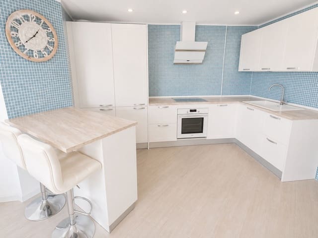 2 sovrum Lägenhet till salu i San Luis de Sabinillas, Manilva - 299 000 € (Ref: 10051429)