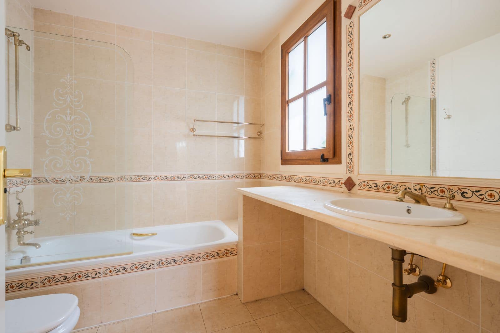 4 camera da letto Villa in vendita in Estepona - 1.250.000 € (Rif: 10051432)