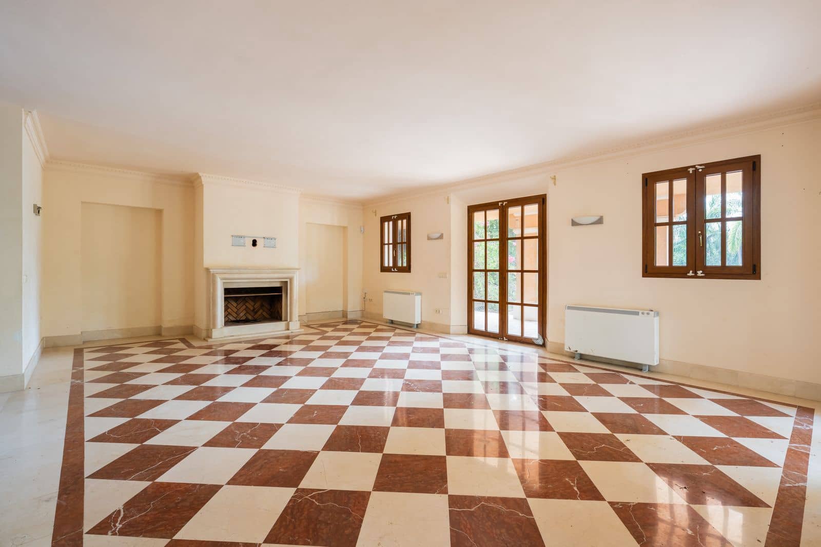 4 camera da letto Villa in vendita in Estepona - 1.250.000 € (Rif: 10051432)