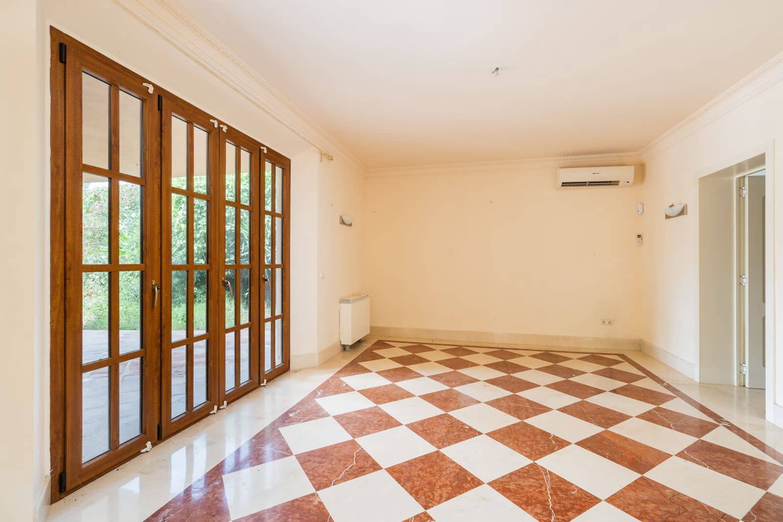 4 camera da letto Villa in vendita in Estepona - 1.250.000 € (Rif: 10051432)