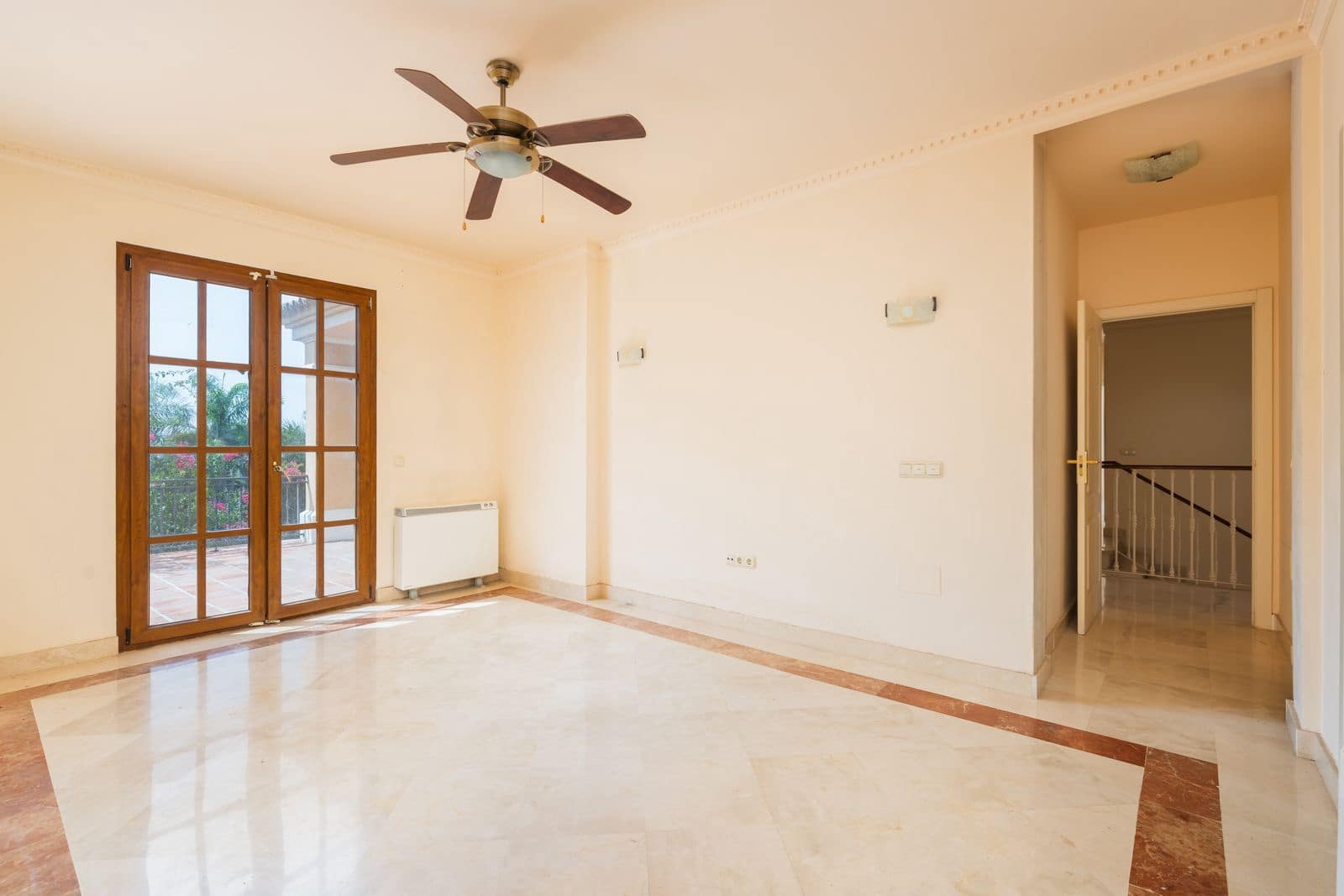 4 camera da letto Villa in vendita in Estepona - 1.250.000 € (Rif: 10051432)