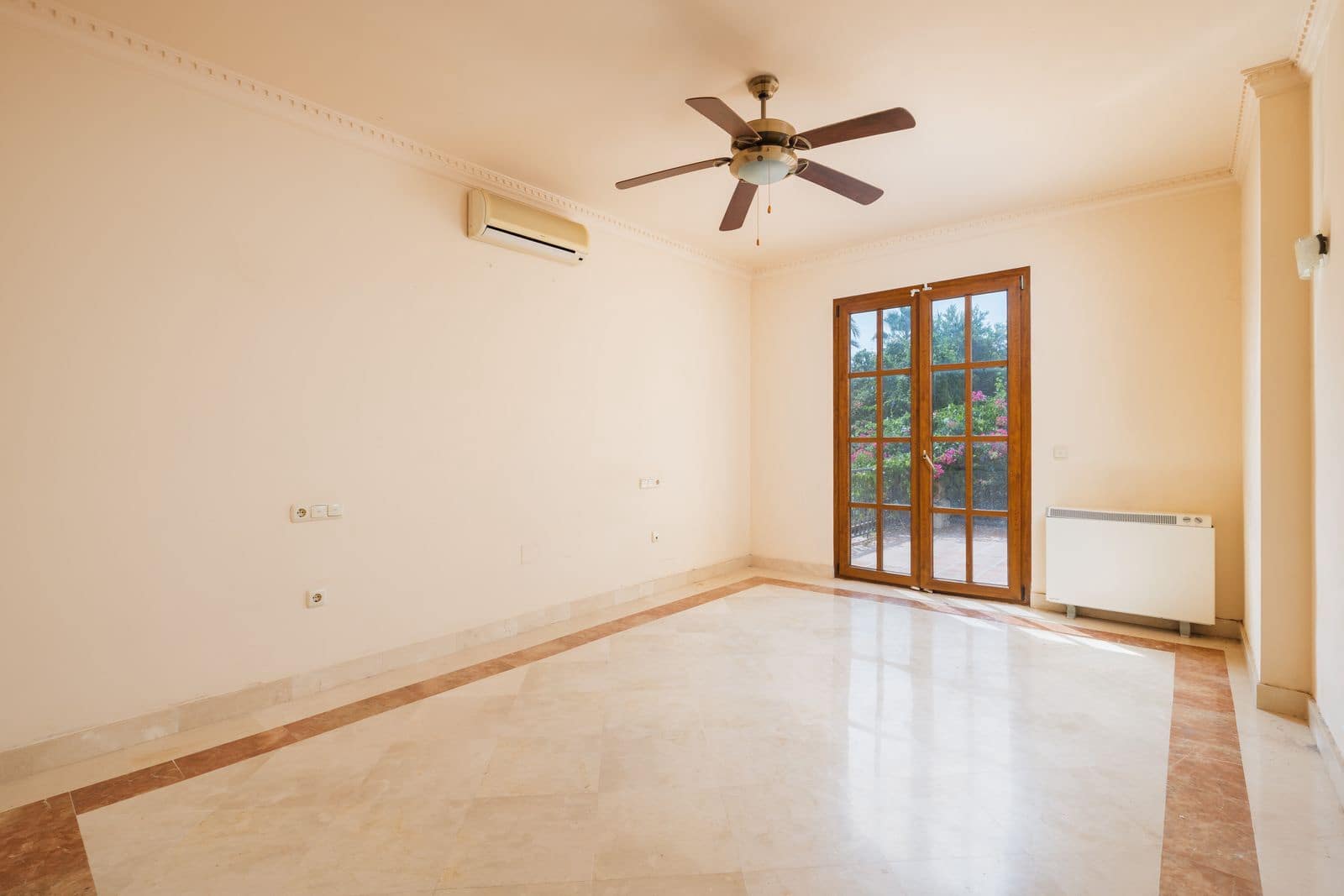4 camera da letto Villa in vendita in Estepona - 1.250.000 € (Rif: 10051432)