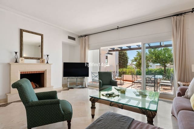3 quarto Casa em Banda para venda em Nueva Andalucia, Marbella - 1 250 000 € (Ref: 10051434)