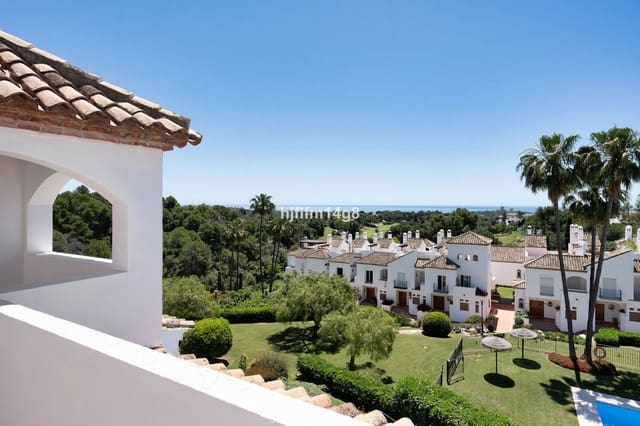3 quarto Casa em Banda para venda em Nueva Andalucia, Marbella - 1 250 000 € (Ref: 10051434)
