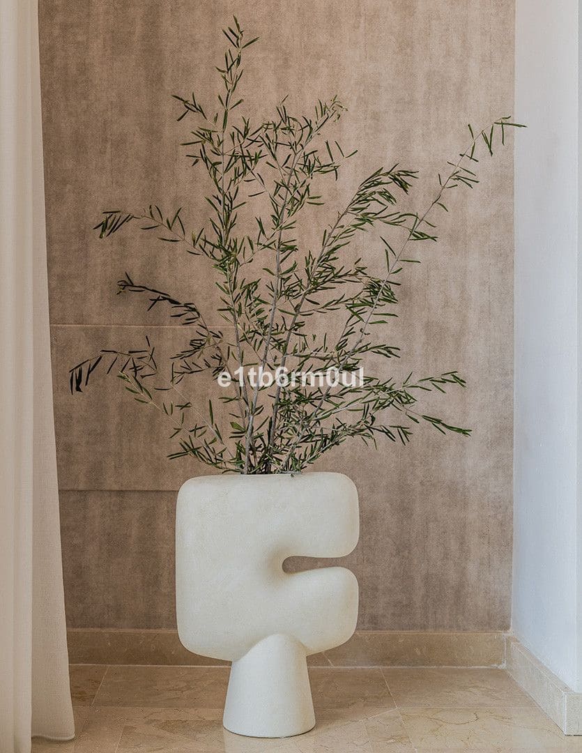 2 slaapkamer Appartement te koop in Nueva Andalucia - € 595.000 (Ref: 10051435)