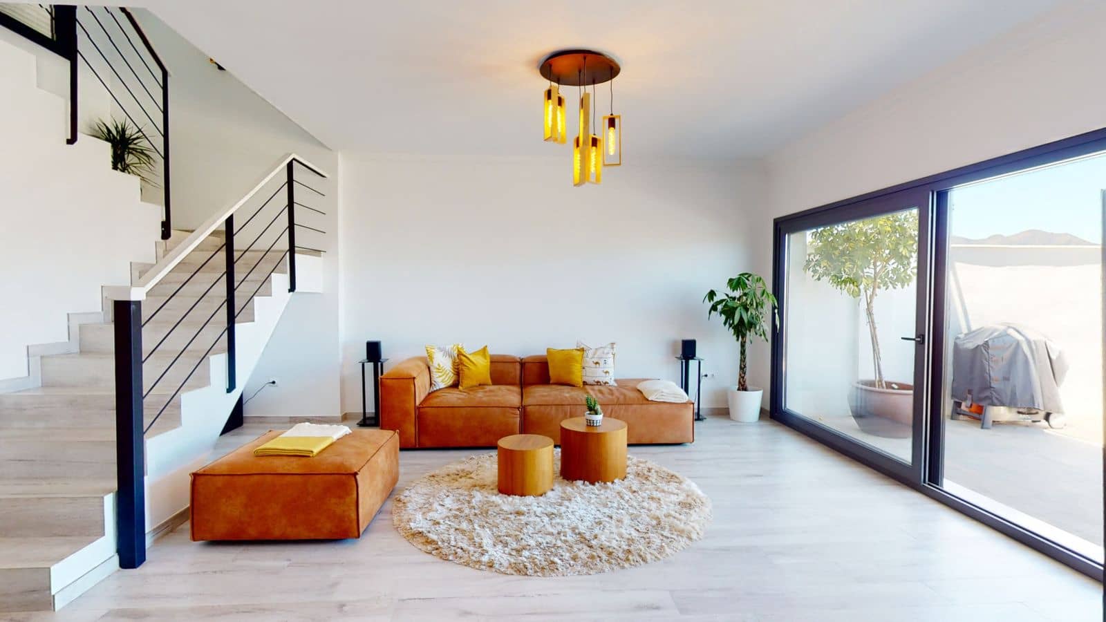 4 bedroom Townhouse for sale in La Mairena - € 615,000 (Ref: 10051436)