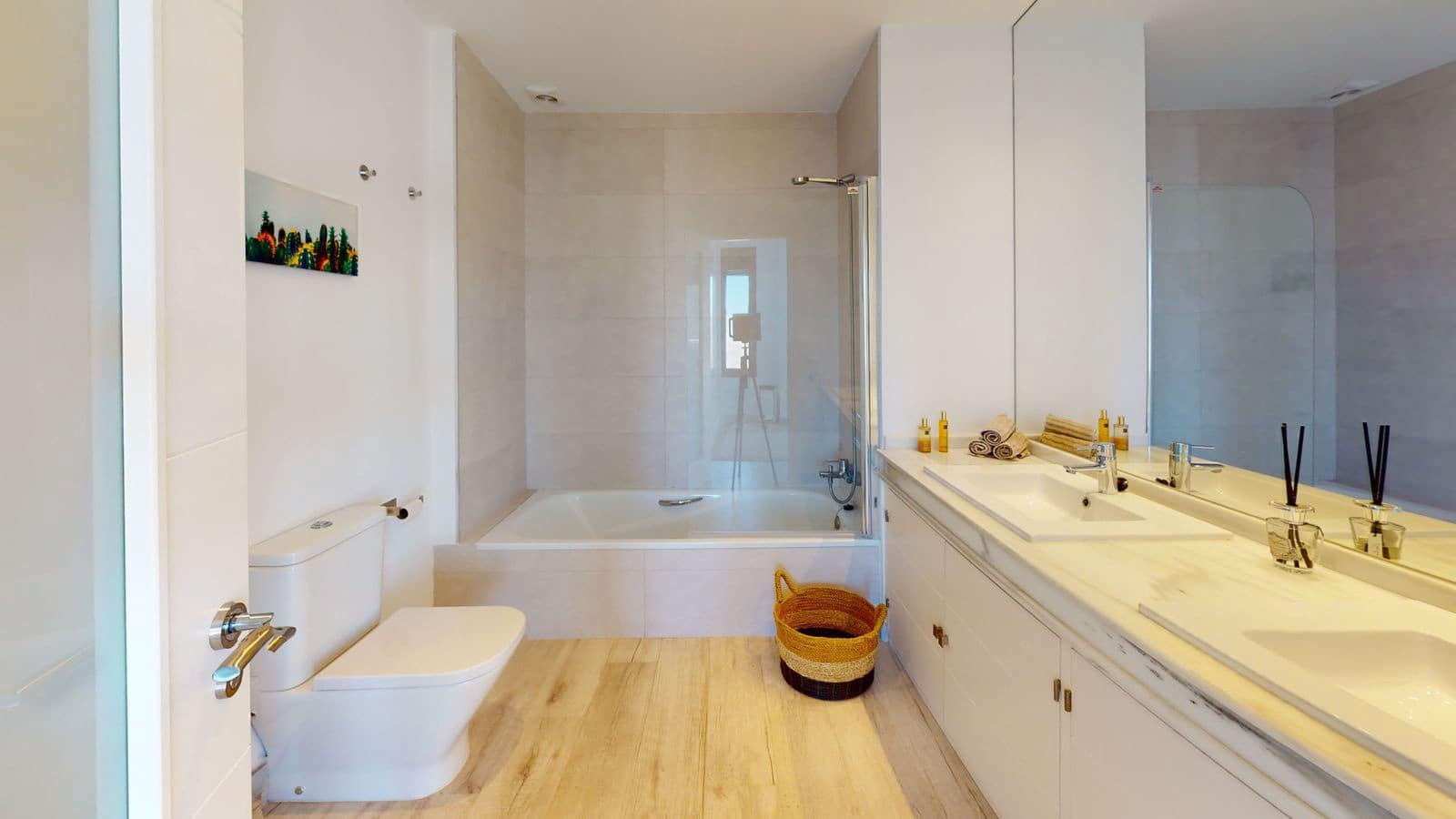 4 bedroom Townhouse for sale in La Mairena - € 615,000 (Ref: 10051436)