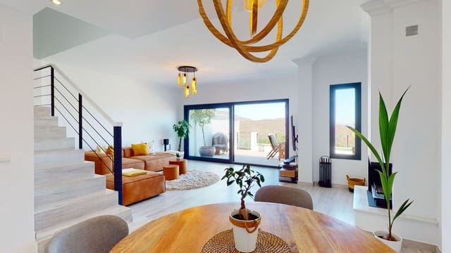 4 Zimmer Haus zu verkaufen in La Mairena, Ojen - 615.000 € (Ref: 10051436)