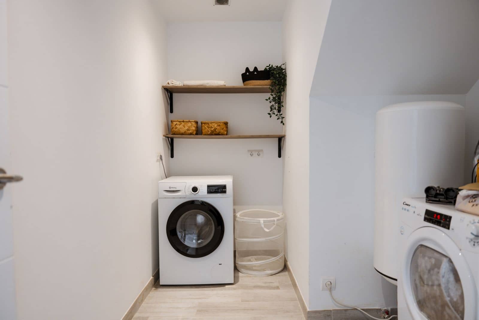 4 slaapkamer Huis te koop in La Mairena - € 695.000 (Ref: 10051437)