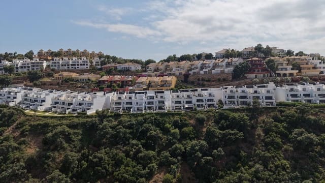 4 Zimmer Haus zu verkaufen in La Mairena, Ojen - 695.000 € (Ref: 10051437)