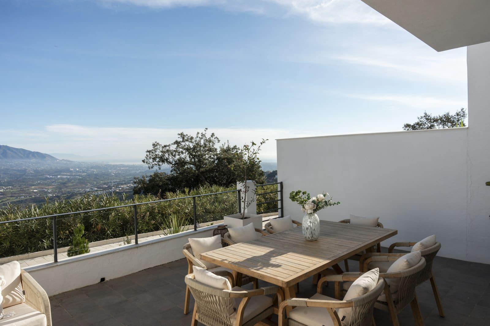 4 slaapkamer Huis te koop in La Mairena - € 695.000 (Ref: 10051437)