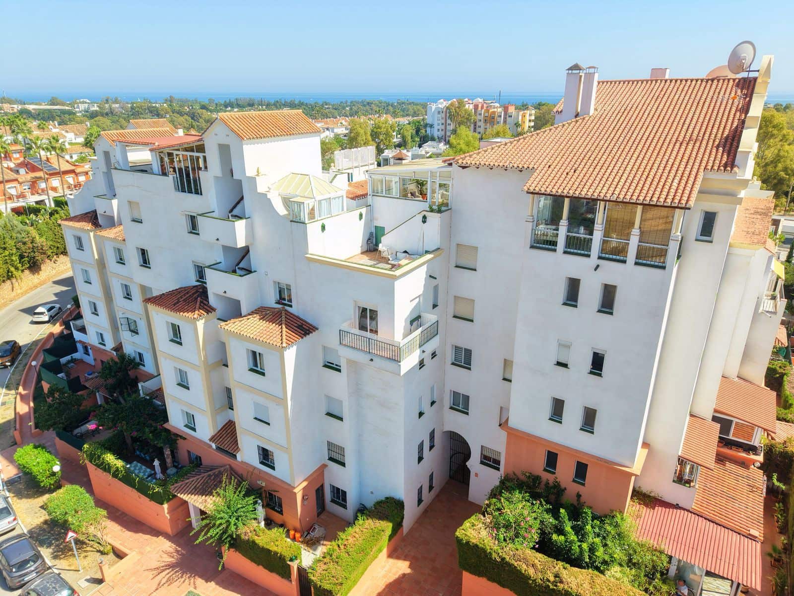 2 makuuhuone Huoneisto myytävänä paikassa Estepona - 475 000 € (Ref: 10051438)