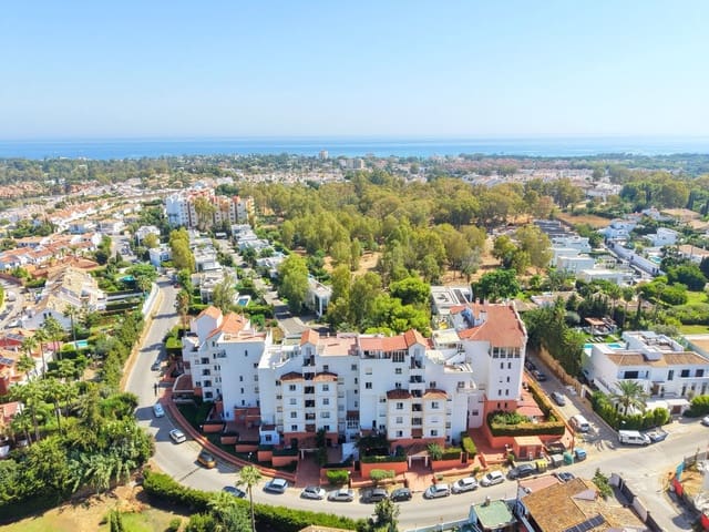2 makuuhuone Huoneisto myytävänä paikassa Estepona - 475 000 € (Ref: 10051438)