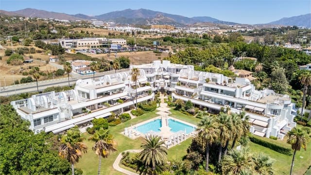 4 Zimmer Apartment zu verkaufen in Estepona - 1.399.000 € (Ref: 10051441)