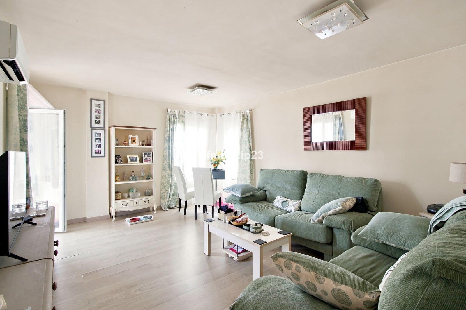 3 sovrum Lägenhet till salu i San Luis de Sabinillas - 270 000 € (Ref: 10051443)