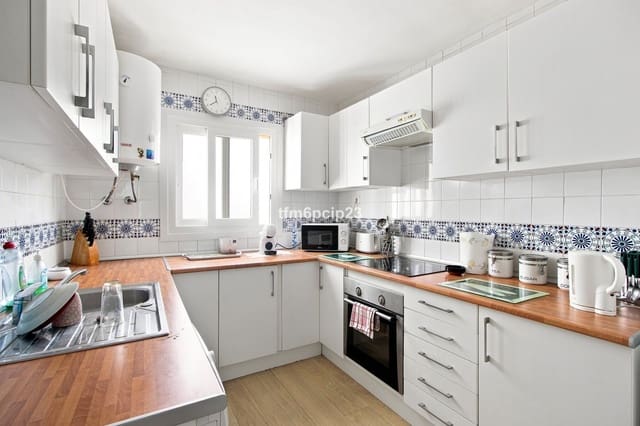 3 sovrum Lägenhet till salu i San Luis de Sabinillas, Manilva - 270 000 € (Ref: 10051443)