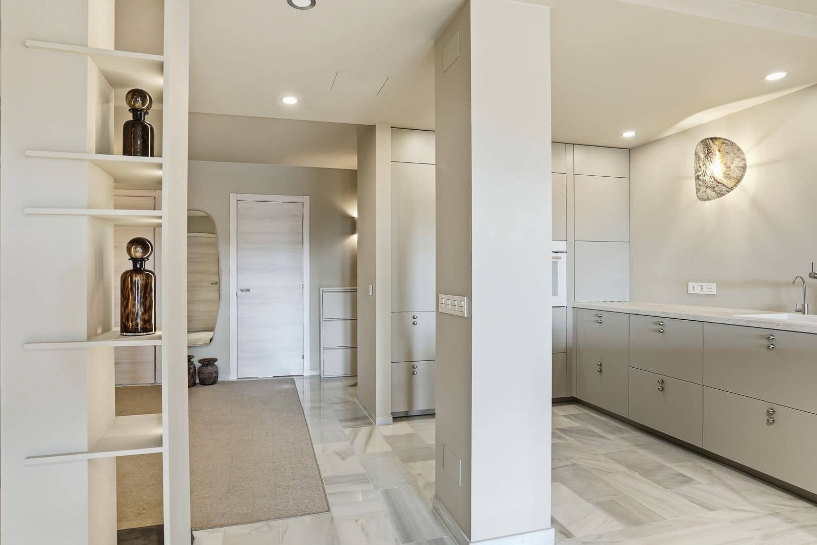 3 bedroom Apartment for sale in Calahonda - € 549,000 (Ref: 10051449)
