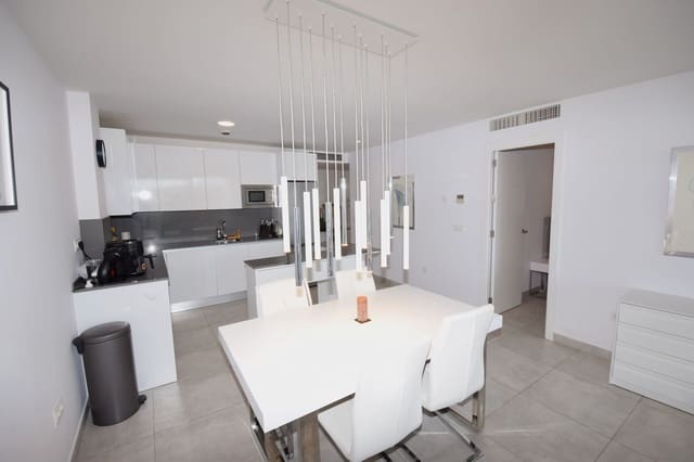 3 makuuhuone Huoneisto myytävänä paikassa La Cala de Mijas, Mijas - 675 000 € (Ref: 10051452)