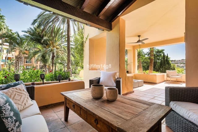 3 Zimmer Apartment zu verkaufen in El Paraiso, Estepona - 545.000 € (Ref: 10051458)