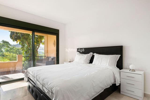 3 Zimmer Apartment zu verkaufen in El Paraiso, Estepona - 545.000 € (Ref: 10051458)