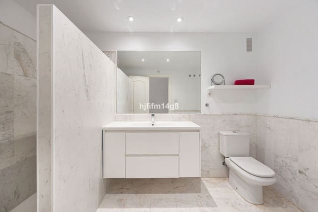 3 Zimmer Apartment zu verkaufen in El Paraiso, Estepona - 545.000 € (Ref: 10051458)