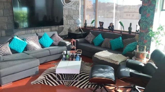 1 sypialnia Penthouse na sprzedaż w Estepona - 399 000 € (Ref: 10051459)
