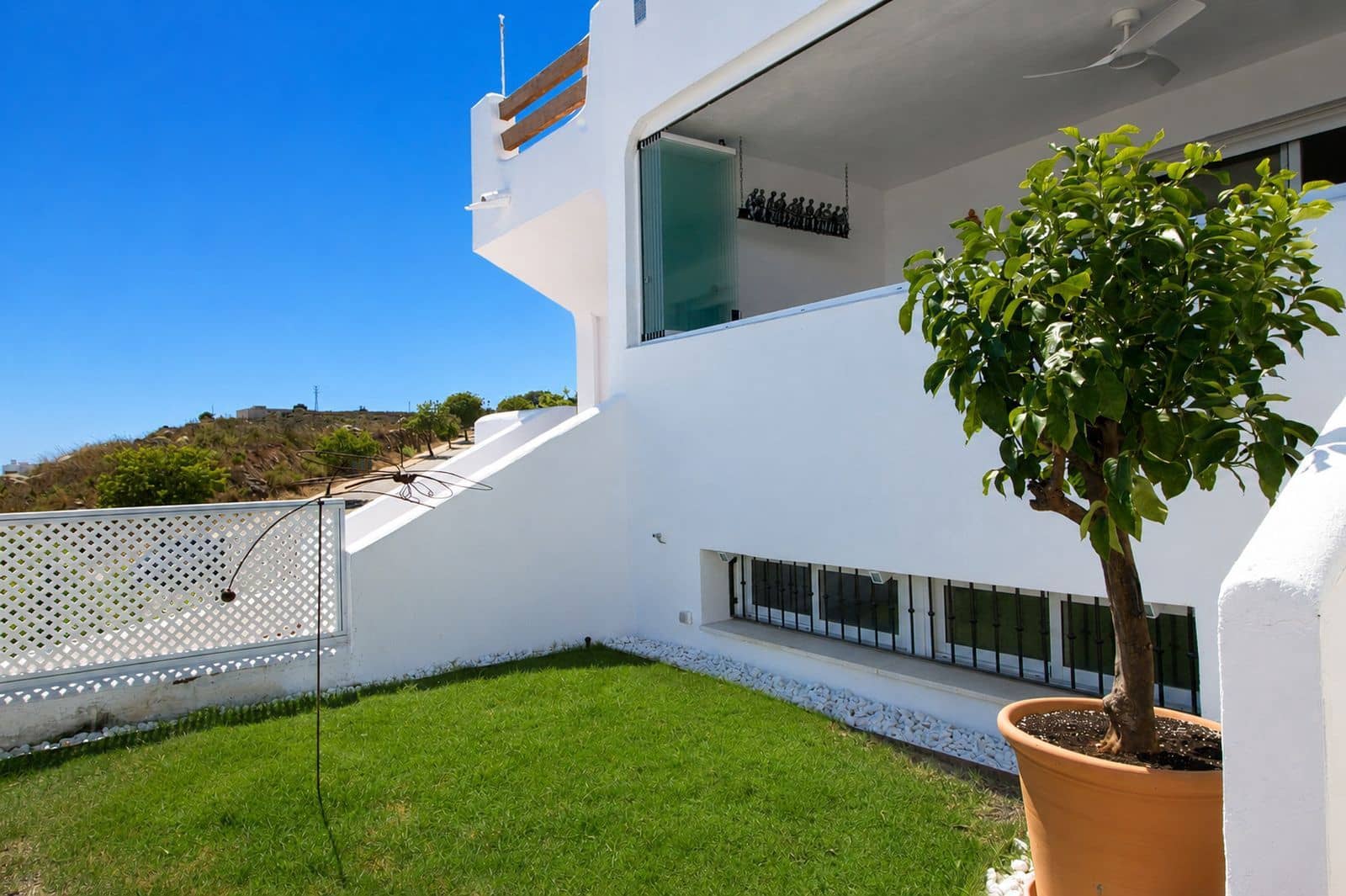 4 bedroom Townhouse for sale in Manilva - € 670,000 (Ref: 10051462)