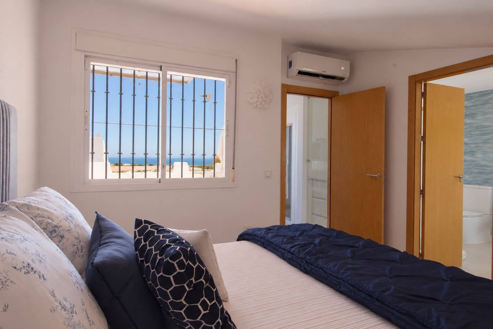 4 bedroom Townhouse for sale in Manilva - € 670,000 (Ref: 10051462)