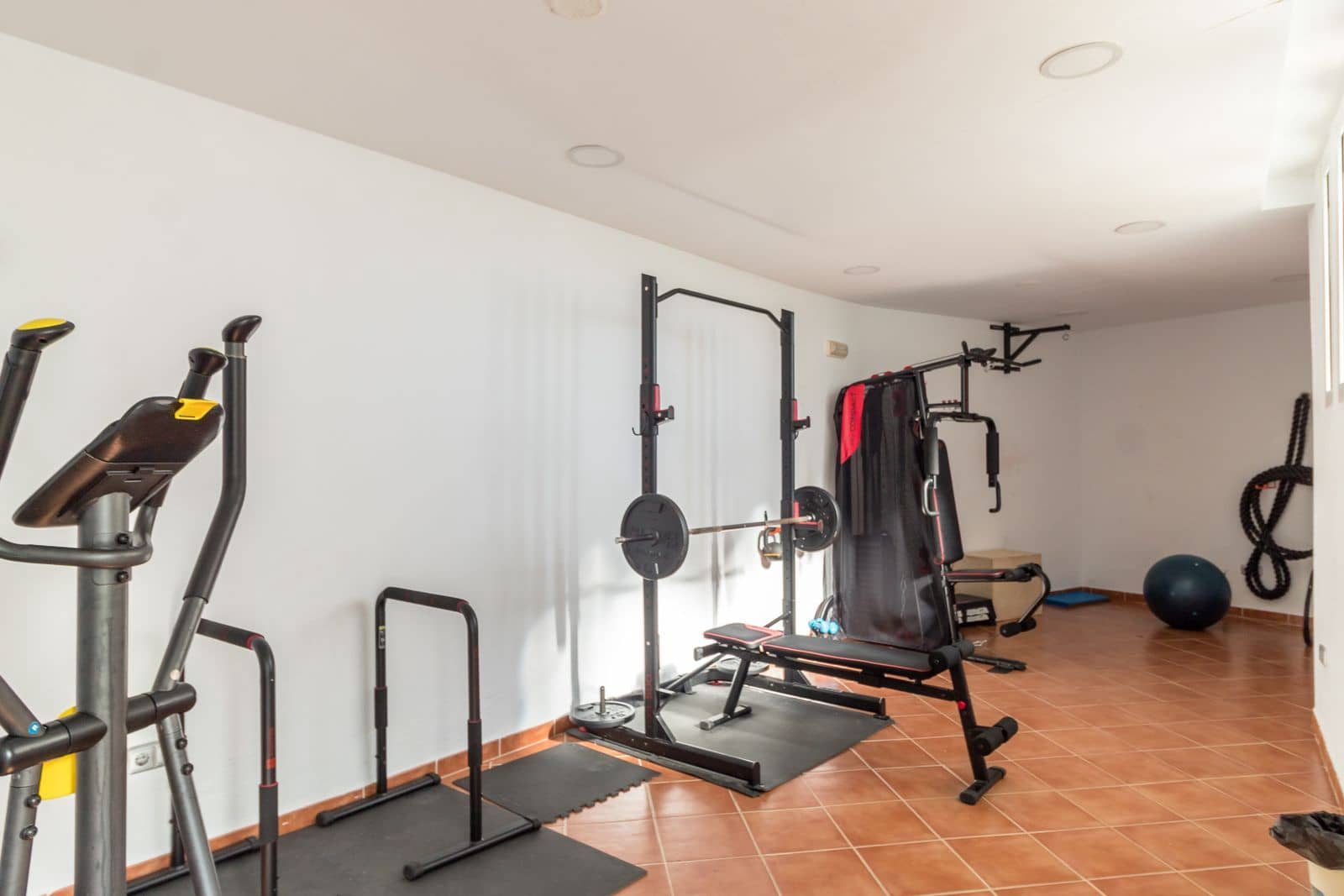 4 bedroom Townhouse for sale in Manilva - € 670,000 (Ref: 10051462)