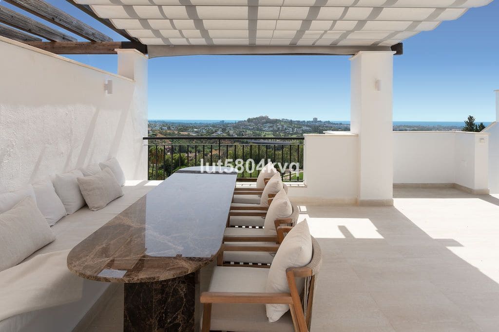 3 slaapkamer Penthouse te koop in La Quinta - € 975.000 (Ref: 10051467)