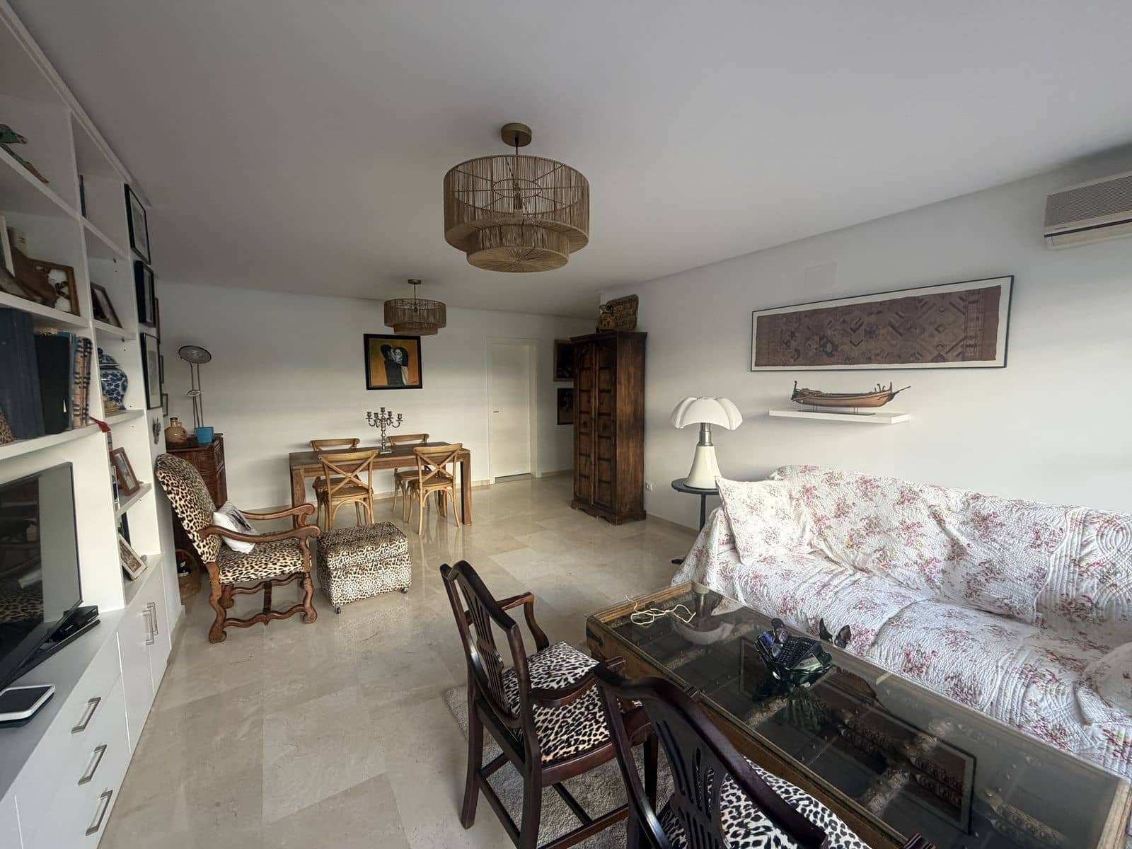 3 bedroom Apartment for sale in Marbella - € 995,000 (Ref: 10051470)