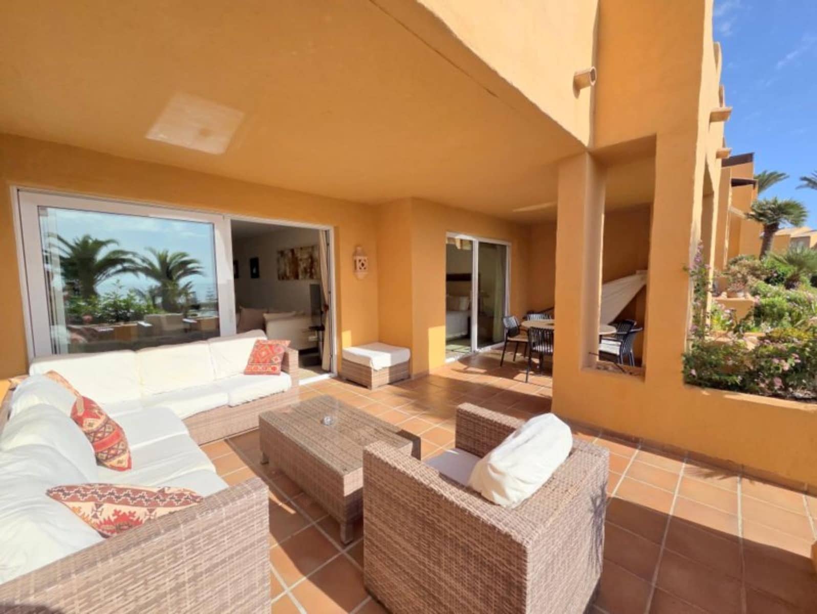 3 sovrum Lägenhet till salu i La Duquesa / Puerto de la Duquesa - 750 000 € (Ref: 10051472)