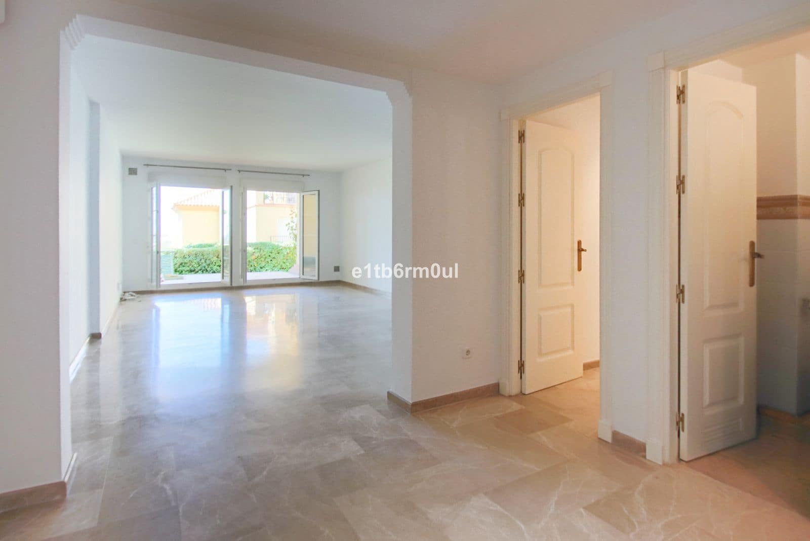 3 Zimmer Apartment zu verkaufen in Nueva Andalucia - 900.000 € (Ref: 10051474)