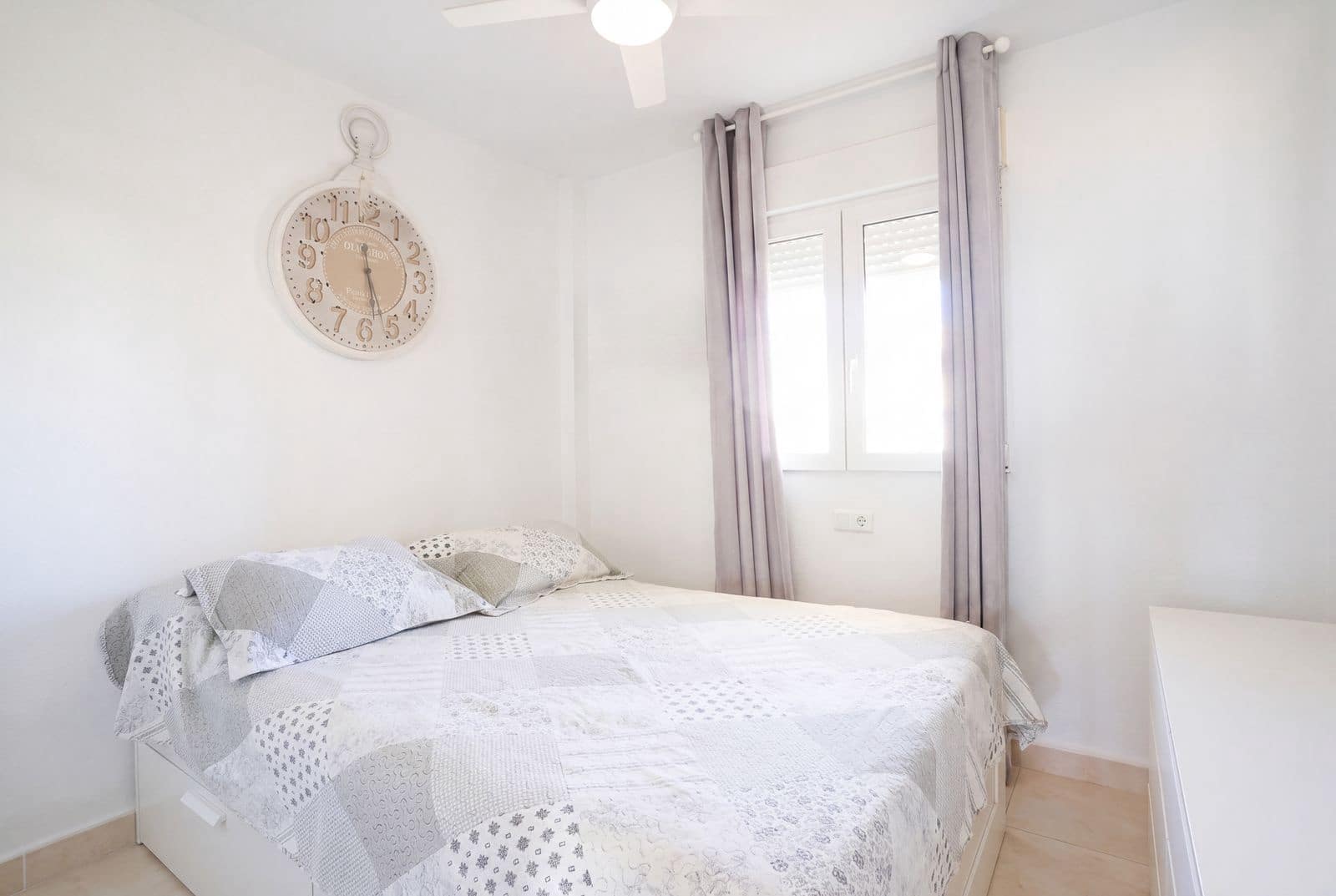 2 sovrum Takvåning till salu i Calahonda - 395 000 € (Ref: 10051477)