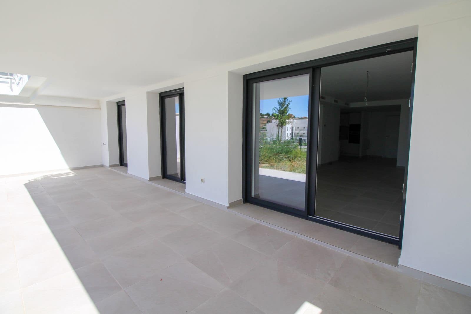 2 bedroom Apartment for sale in La Cala de Mijas - € 430,000 (Ref: 10051479)