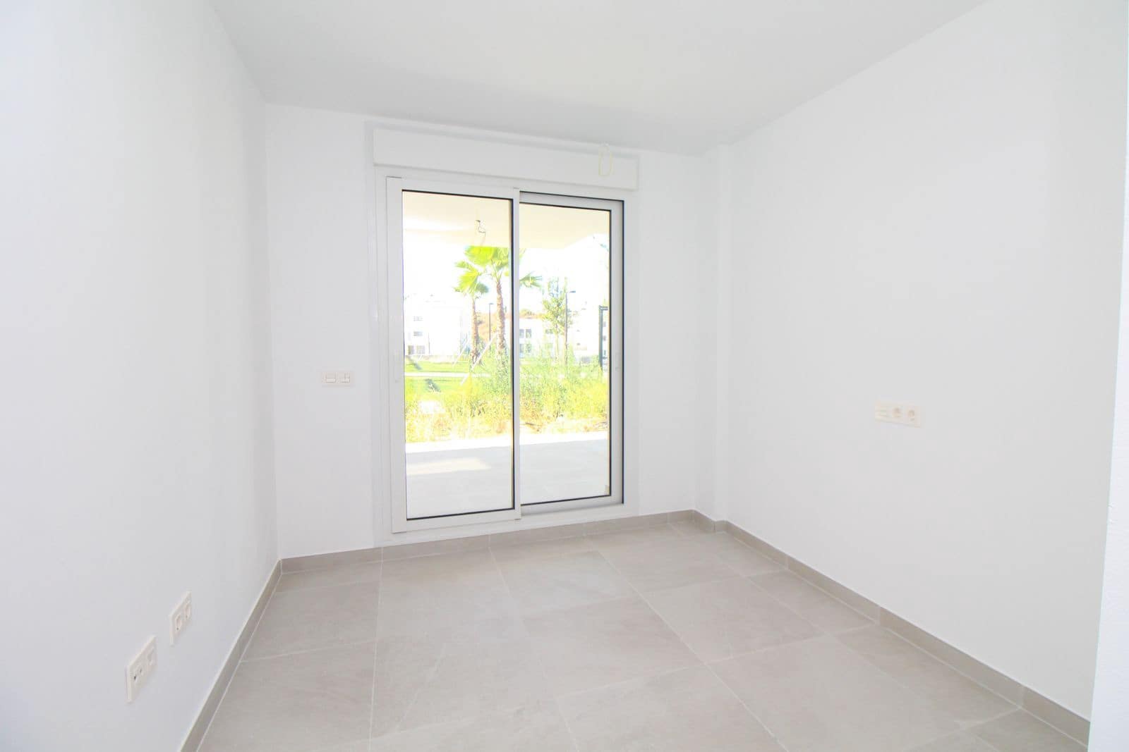 2 bedroom Apartment for sale in La Cala de Mijas - € 430,000 (Ref: 10051479)