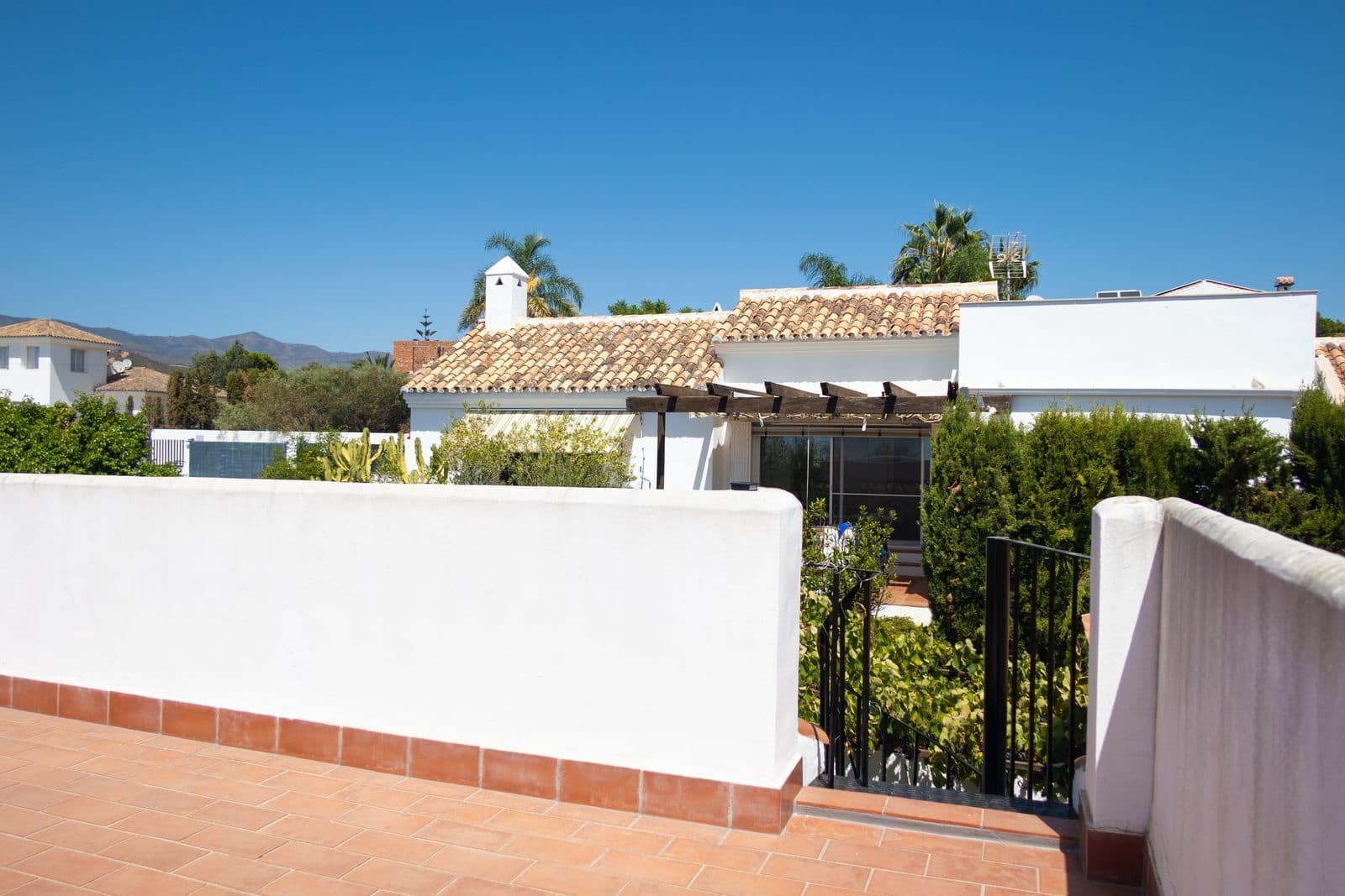 3 soverom Villa til salgs i Estepona - € 825 000 (Ref: 10051482)