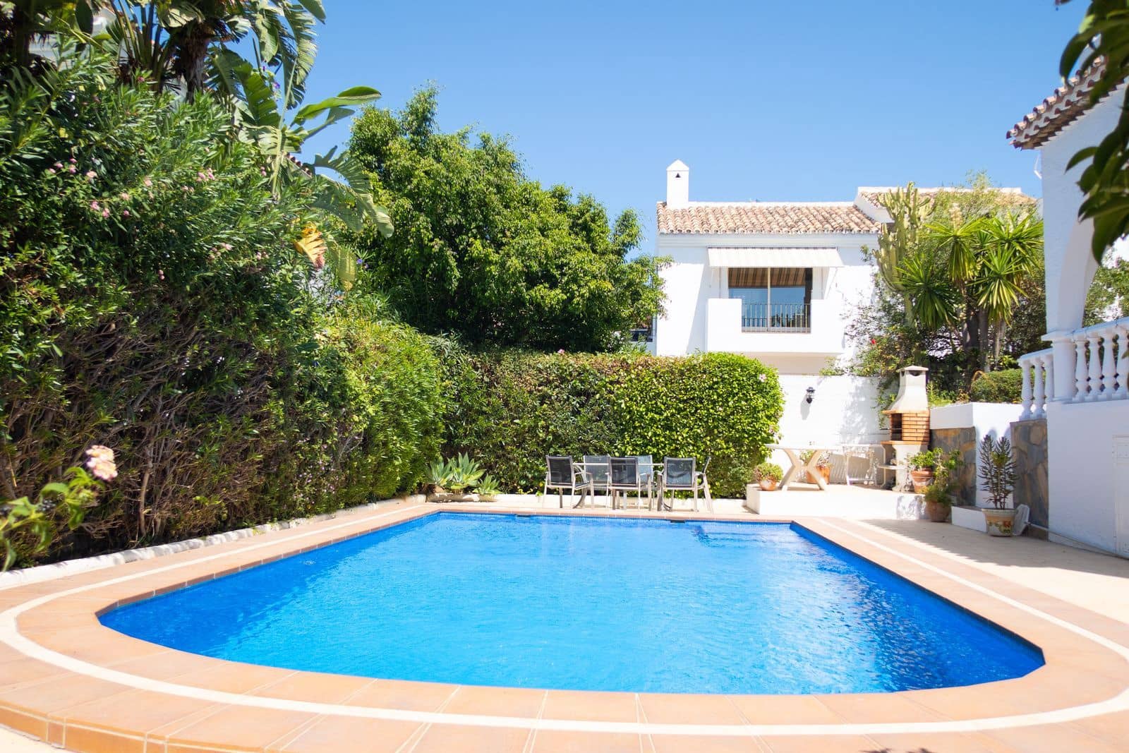 3 soverom Villa til salgs i Estepona - € 825 000 (Ref: 10051482)