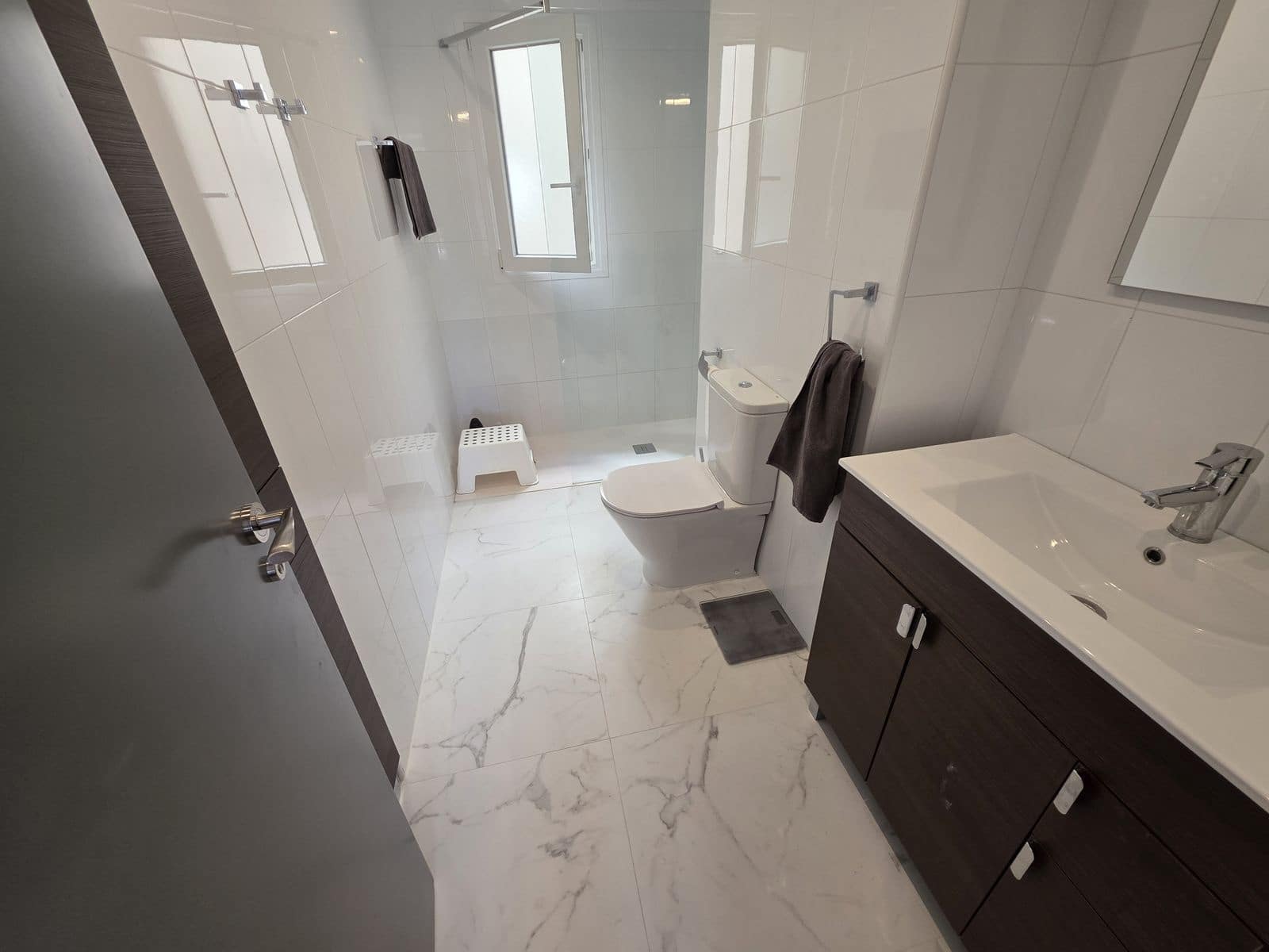 3 bedroom Apartment for sale in Nueva Andalucia - € 385,000 (Ref: 10051483)